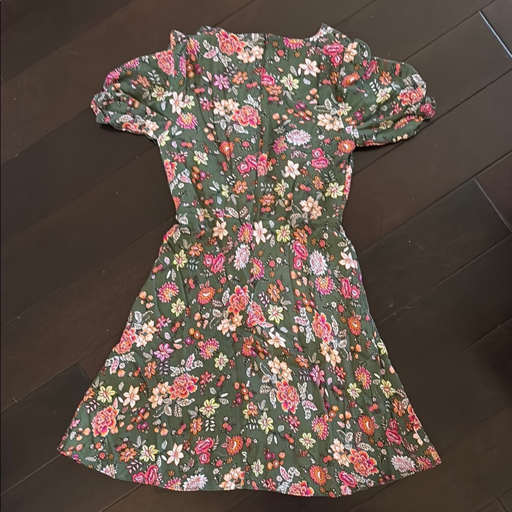 LOFT Floral Green Dress - Picture 3 of 4